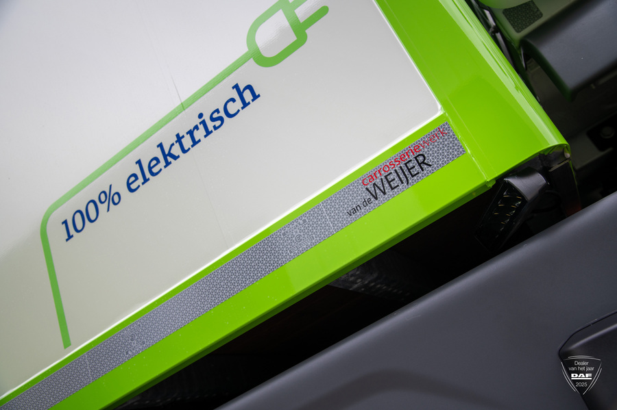 _DSC0739 Logo.jpg